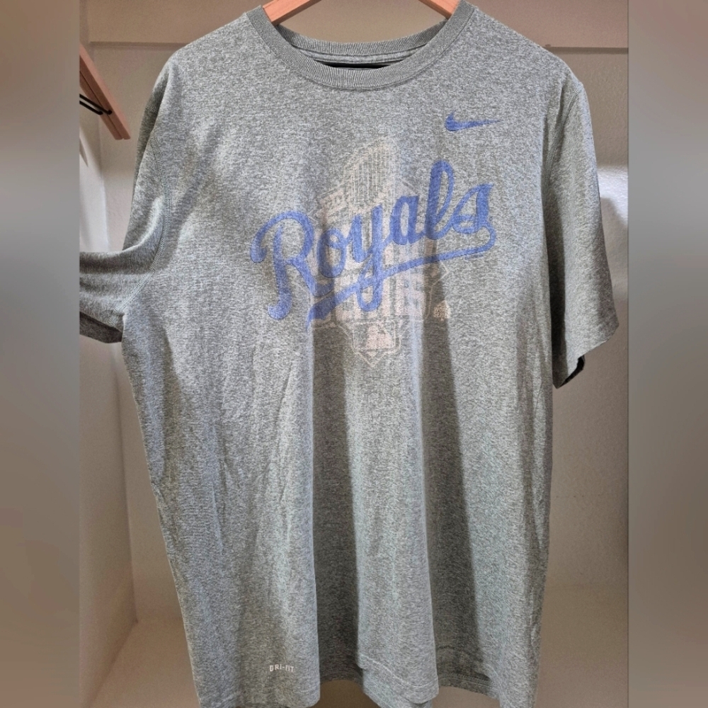 Nike Gray and Blue Short Sleeve Tee